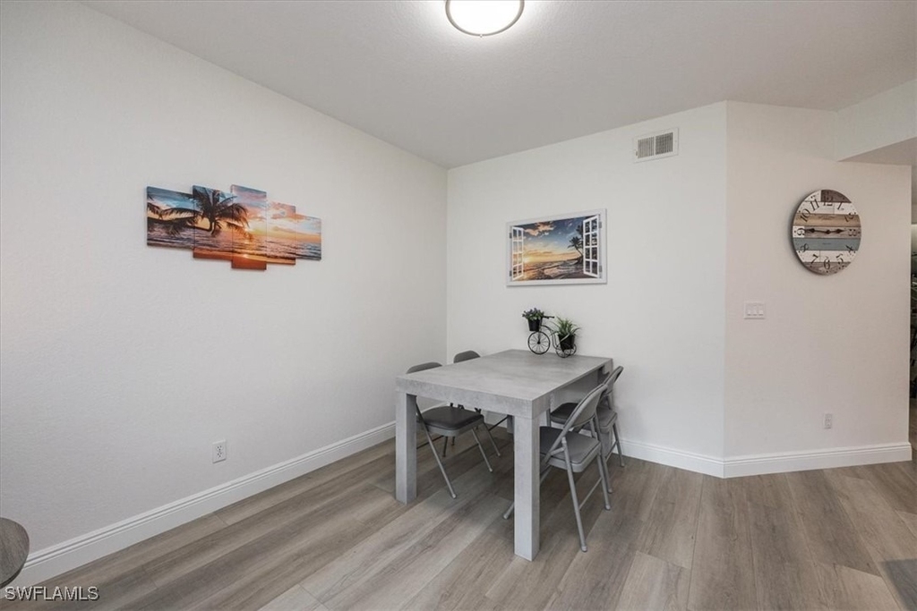 6914 Satinleaf Road N - Photo 5