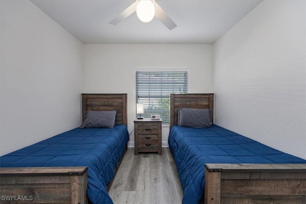 6914 Satinleaf Road N - Photo 16