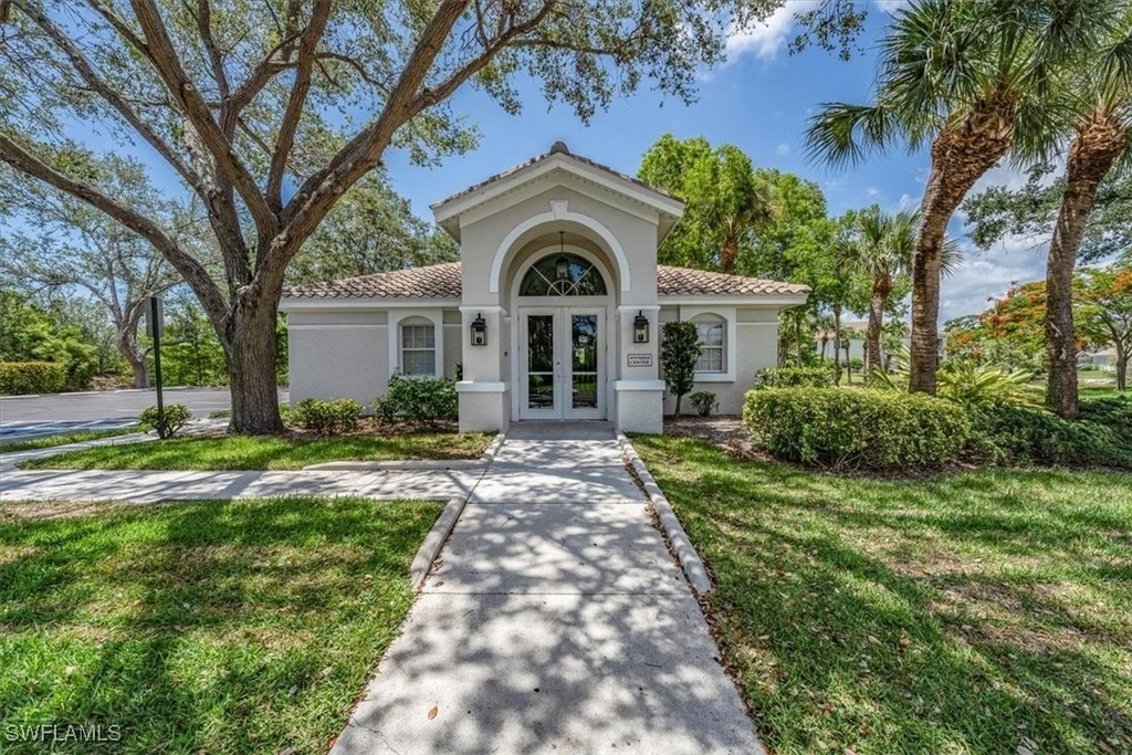 6914 Satinleaf Road N - Photo 26