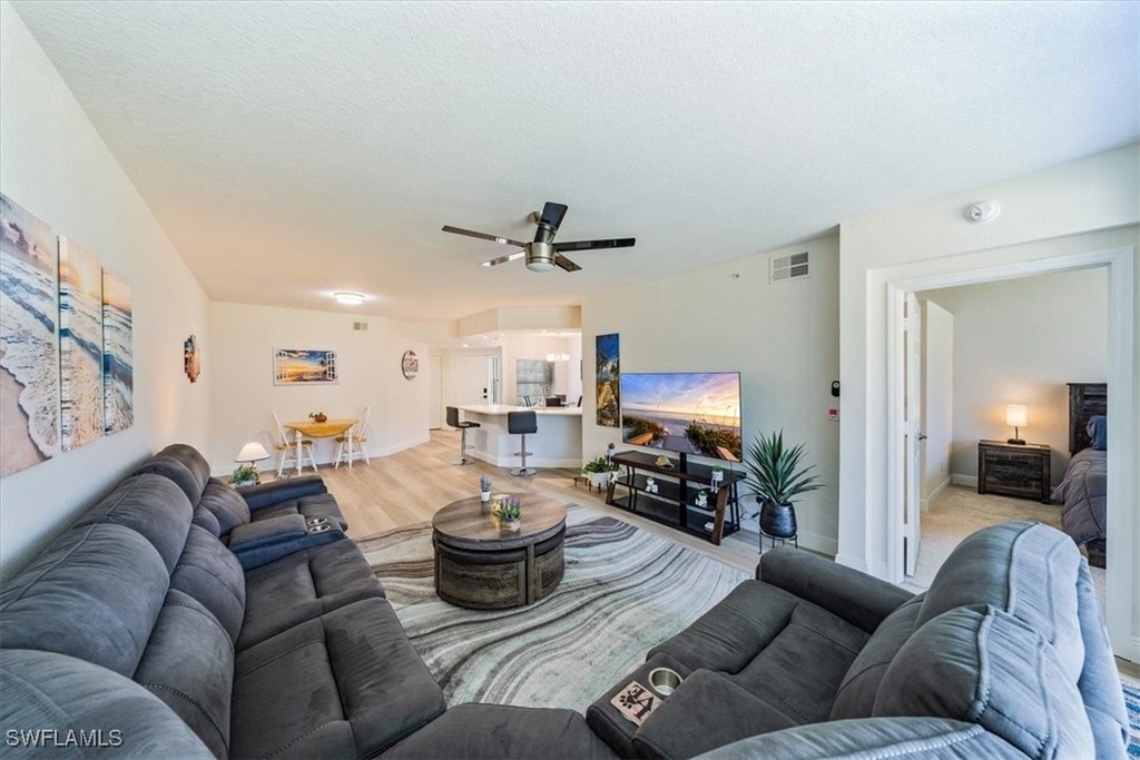 6914 Satinleaf Road N - Photo 3