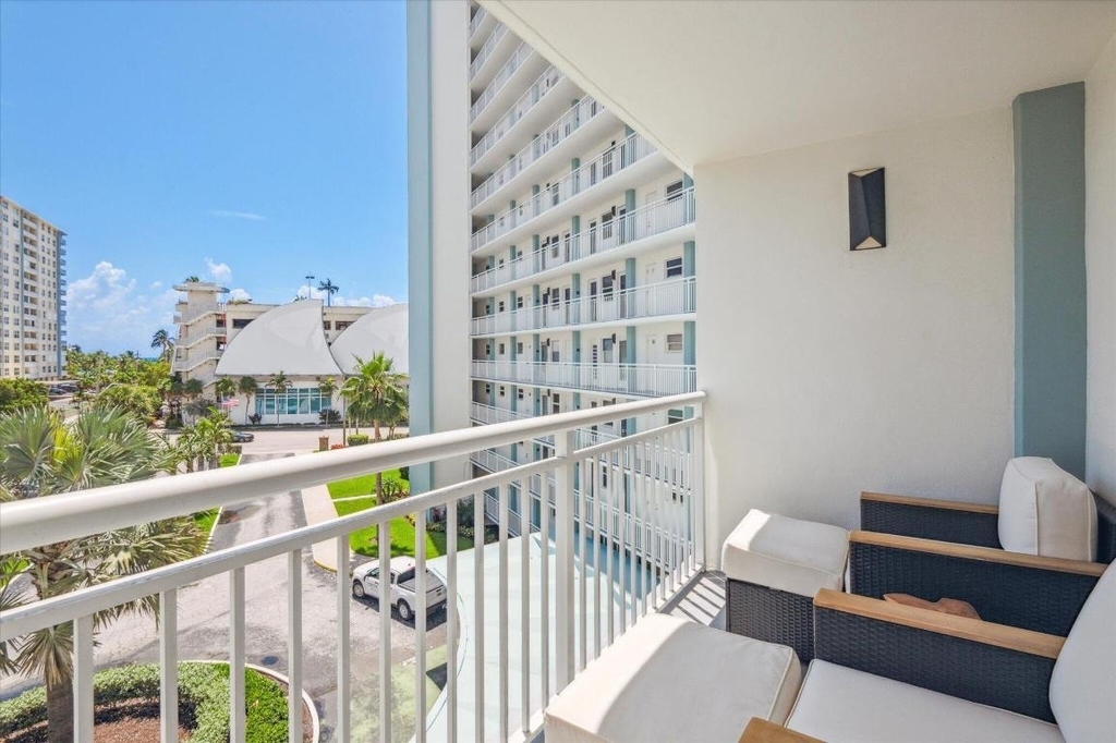 201 N Ocean Boulevard - Photo 13
