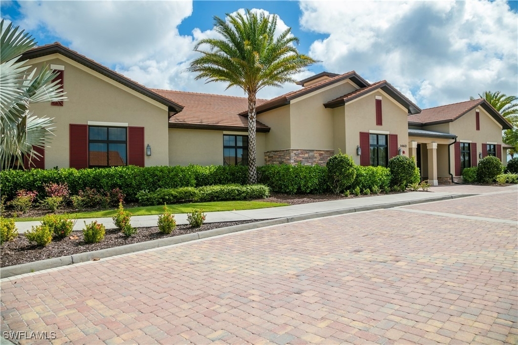 1466 Artesia Drive W - Photo 24