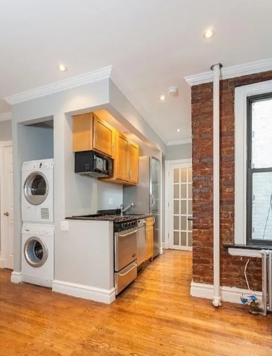 410 East 13th Street - Photo 4
