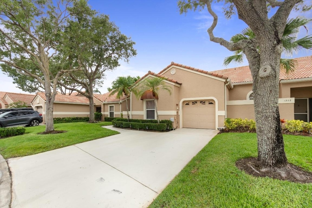 1302 Mahogany Place - Photo 23