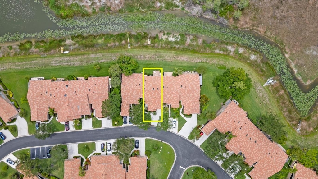 1302 Mahogany Place - Photo 28