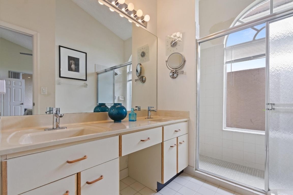 1302 Mahogany Place - Photo 13