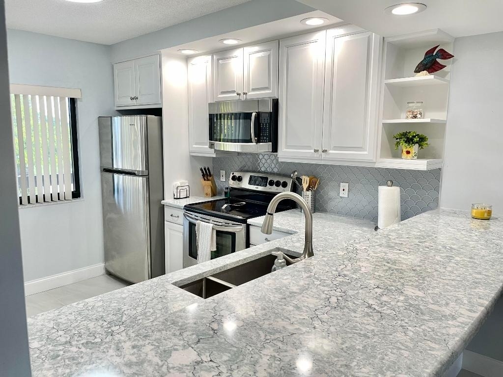 901 Sw Seafarer Circle - Photo 5