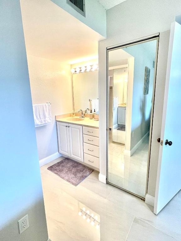 901 Sw Seafarer Circle - Photo 15
