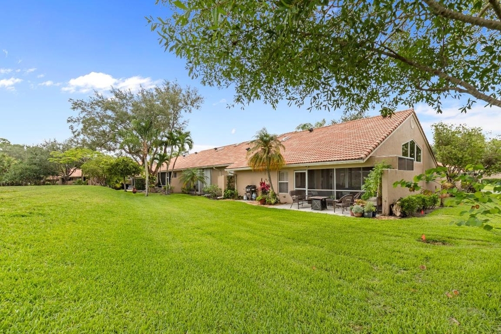 1401 Mahogany Place - Photo 22