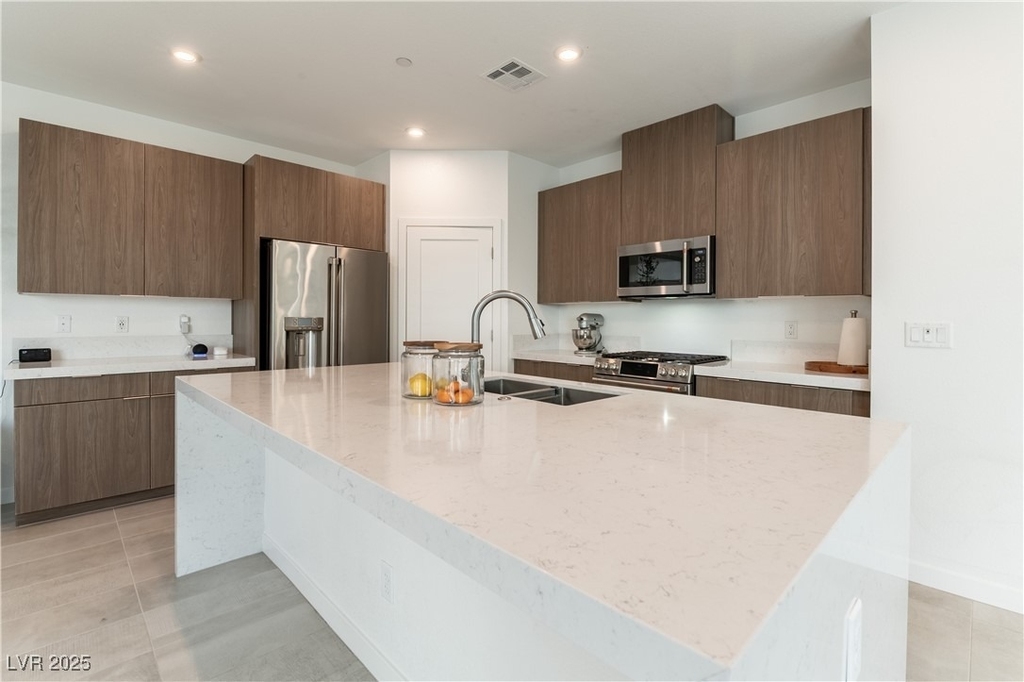 2526 Verdello Street - Photo 3