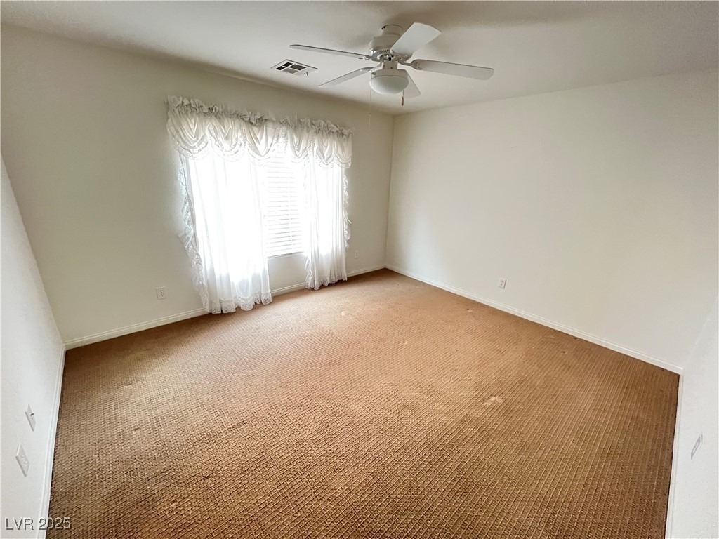 742 Canary Wharf Drive - Photo 29