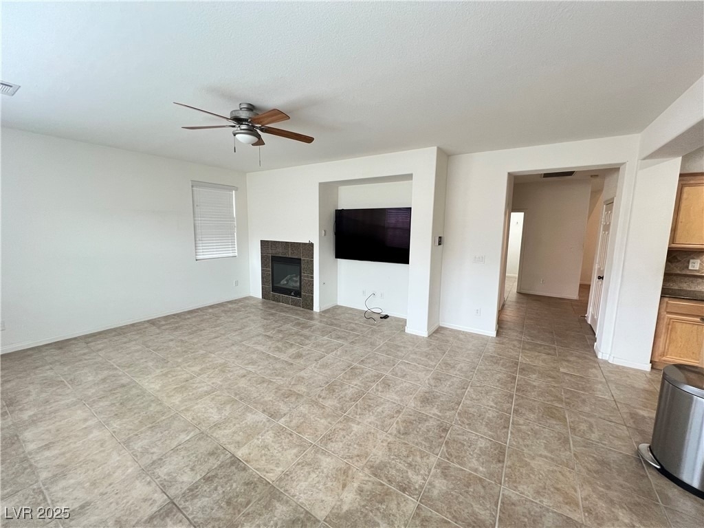 742 Canary Wharf Drive - Photo 11