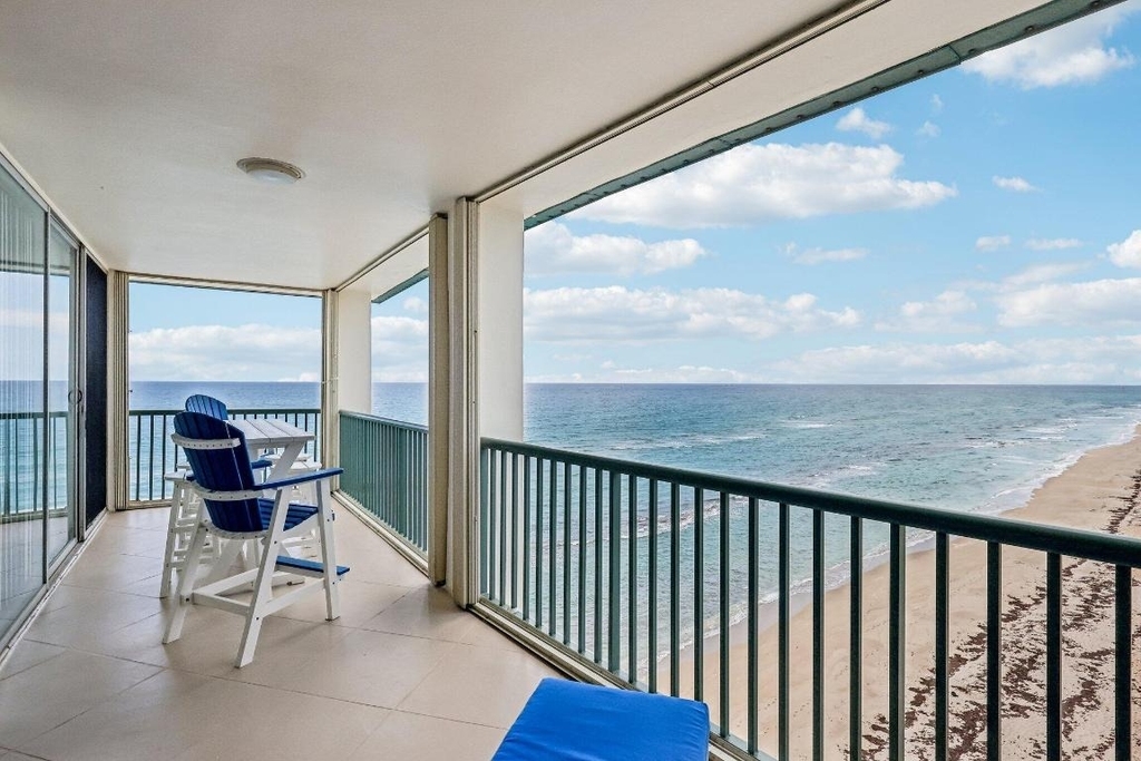 5400 N Ocean Drive E - Photo 0