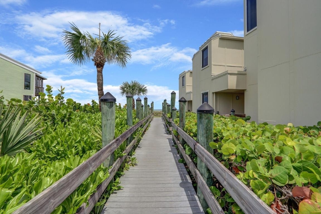 2051 Ne Ocean Boulevard - Photo 24