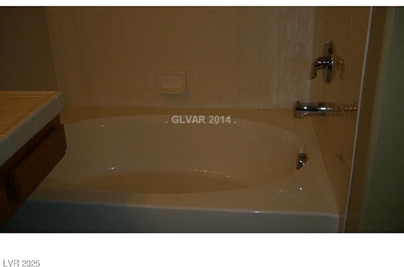 2050 N Los Feliz Street - Photo 22