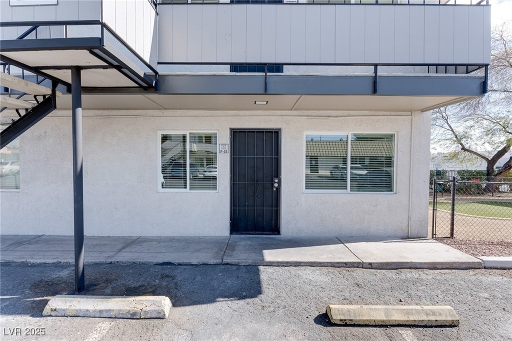 5001 Obannon Drive - Photo 3