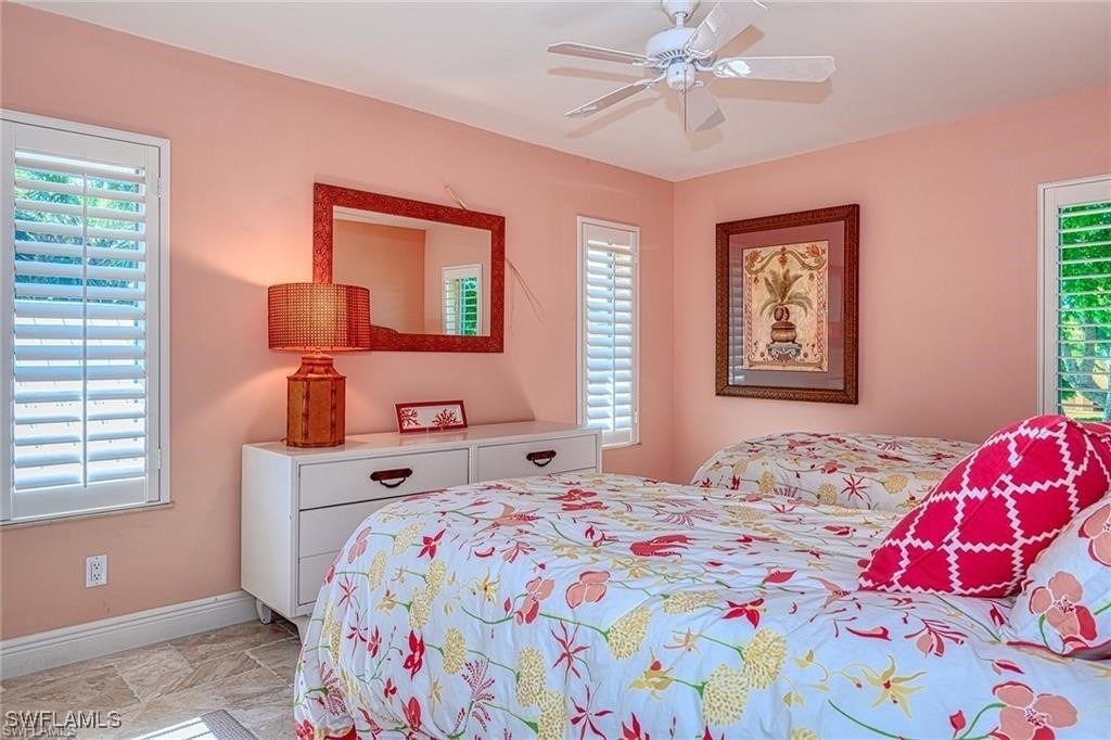 285 5th Avenue S - Photo 22