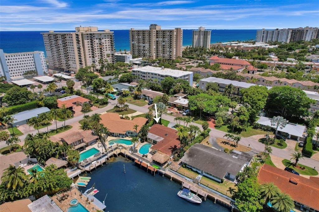 2051 Coral Reef Drive - Photo 2