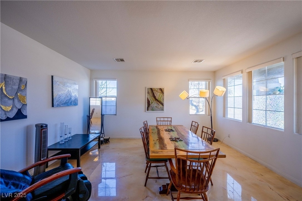 359 Hoskins Court - Photo 29