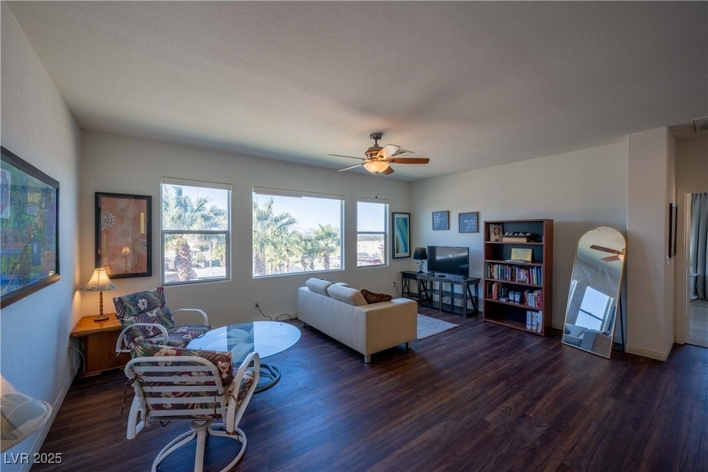 359 Hoskins Court - Photo 36