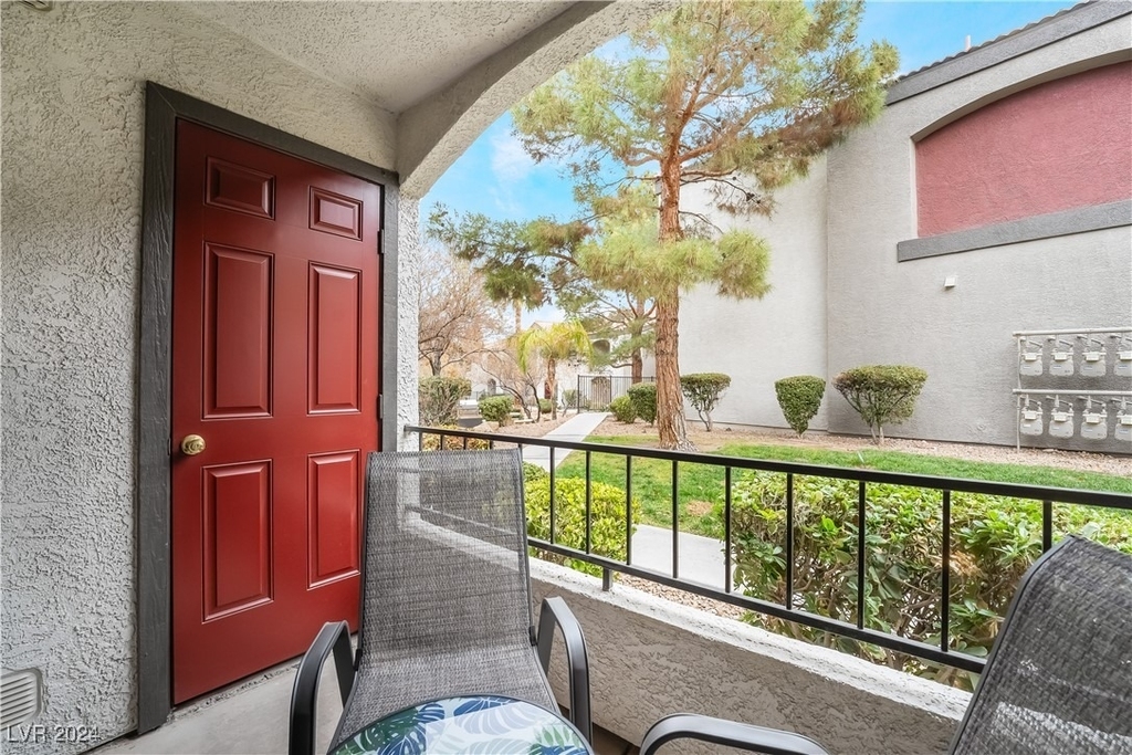 950 Seven Hills Drive - Photo 16
