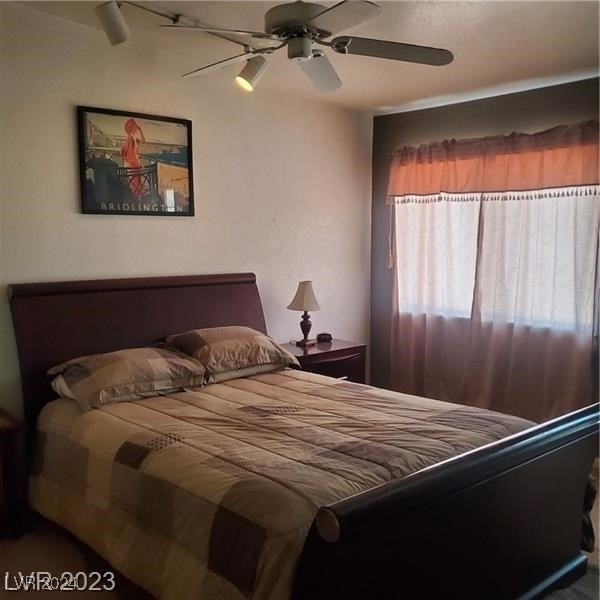 4032 Village Square - Photo 34