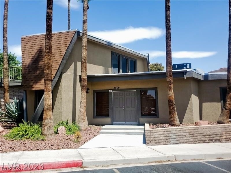 4032 Village Square - Photo 7