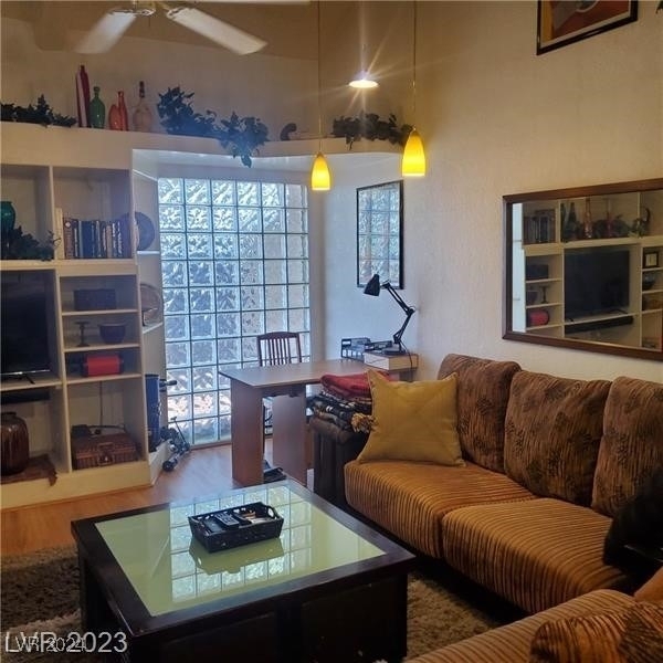 4032 Village Square - Photo 15