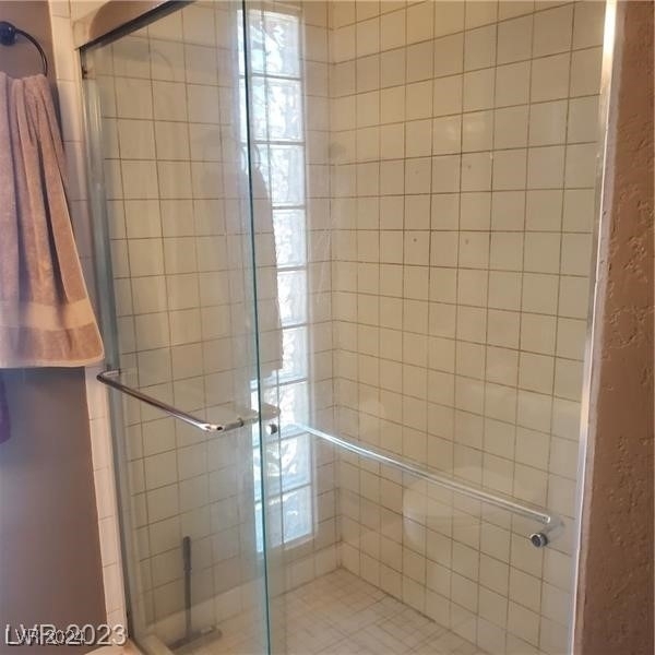 4032 Village Square - Photo 36