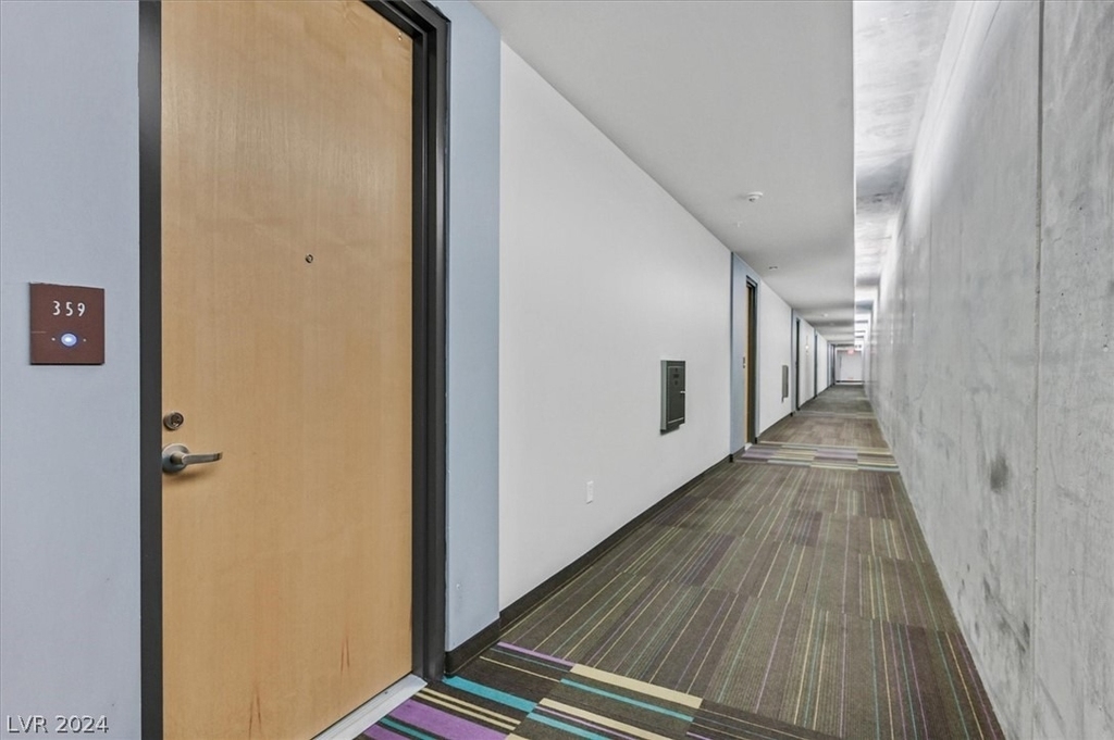 353 E Bonneville Avenue - Photo 17