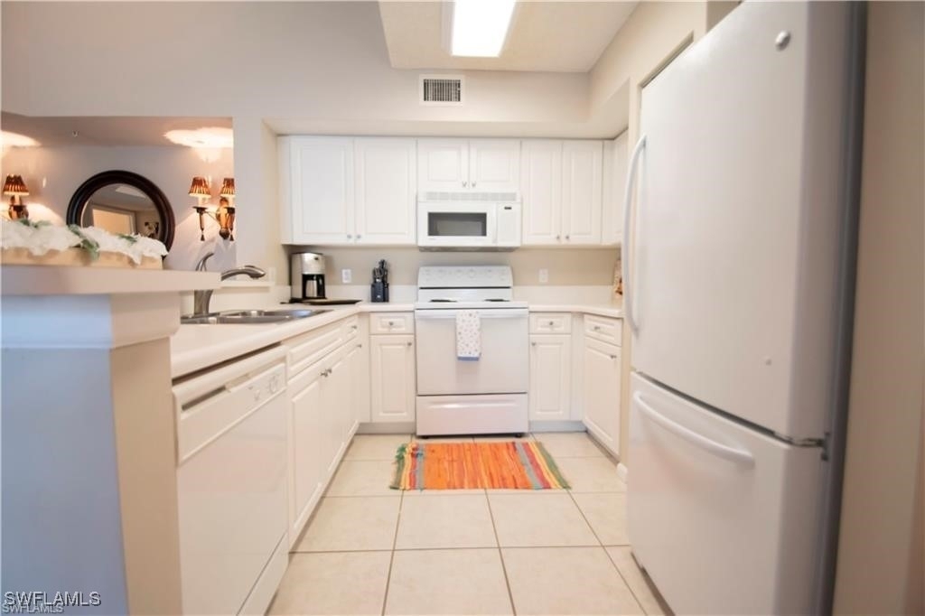 1220 Wildwood Lakes Boulevard - Photo 17