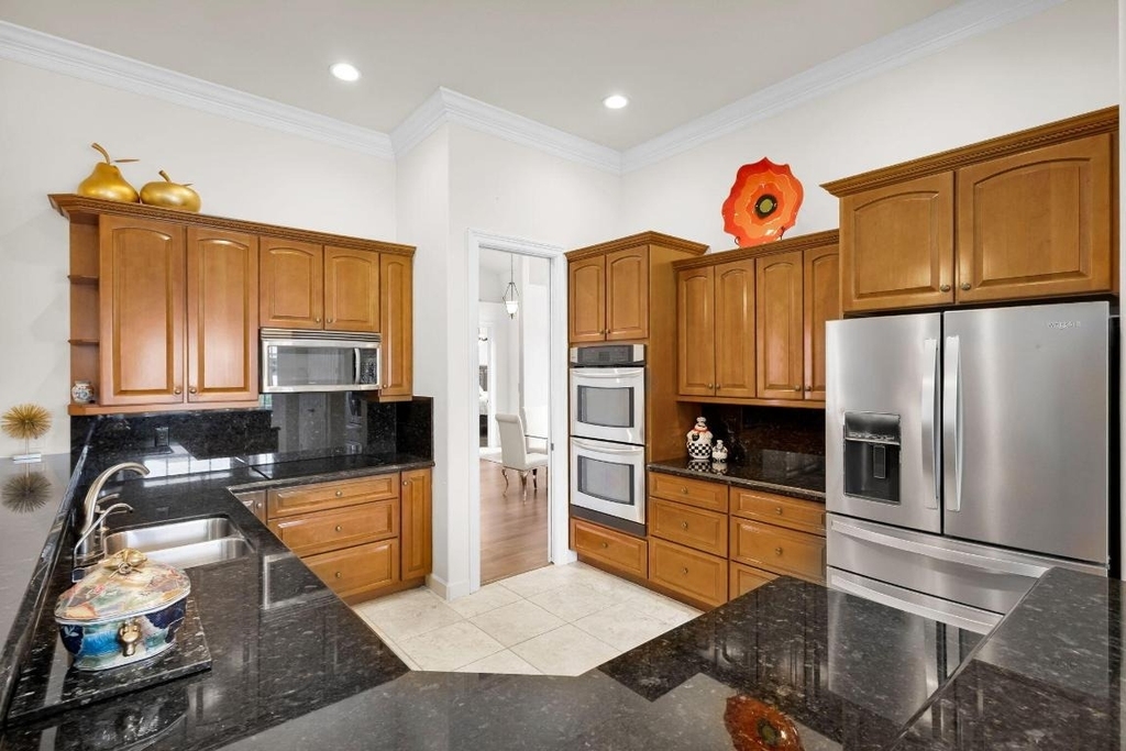 4754 130th Avenue Avenue N - Photo 30