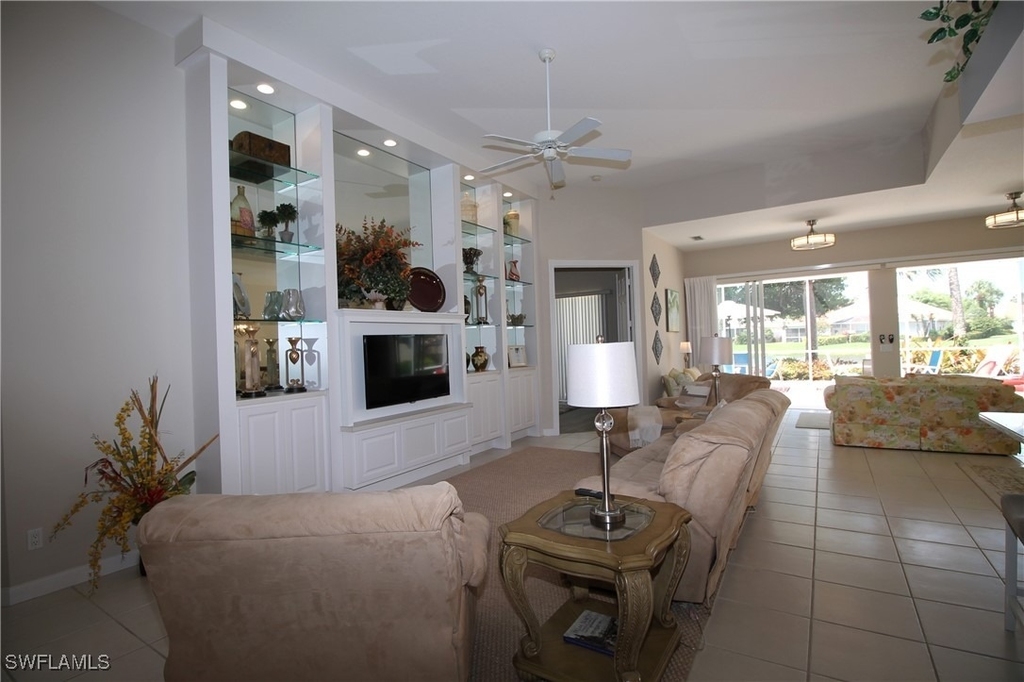 3019 Ellice Way - Photo 11