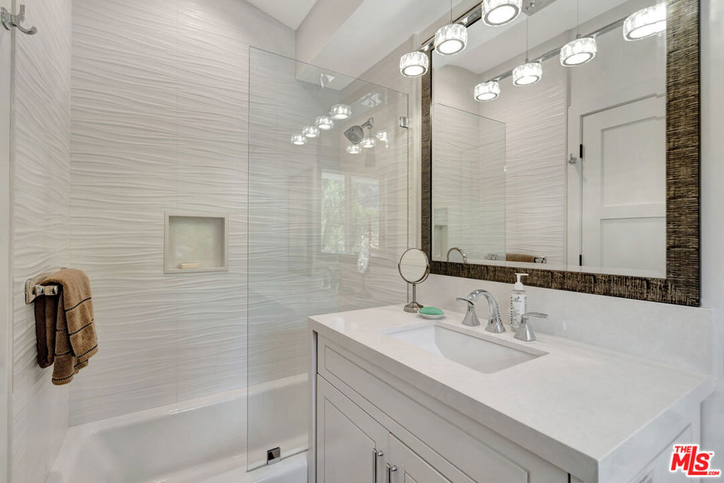 3859 Rambla Pacifico - Photo 14