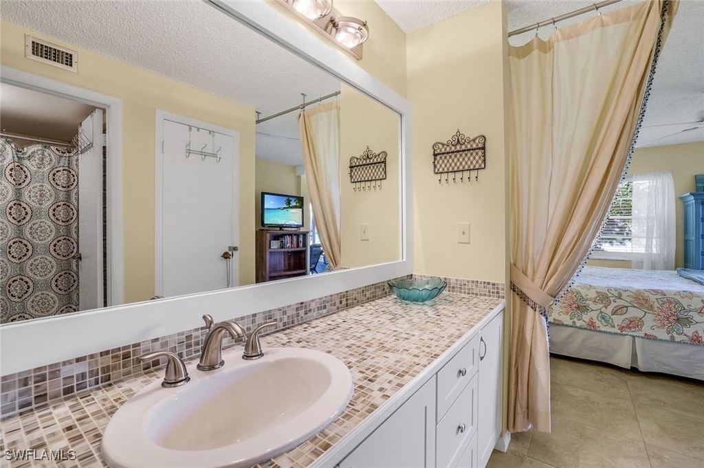 1087 Forest Lakes Drive - Photo 12