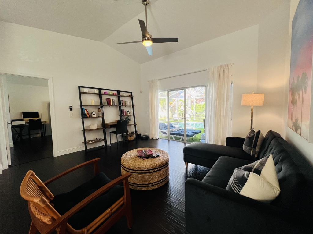 945 Sunflower Avenue - Photo 13