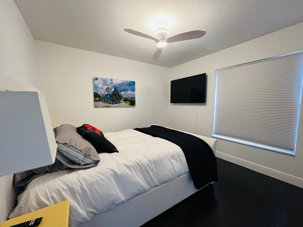 945 Sunflower Avenue - Photo 17