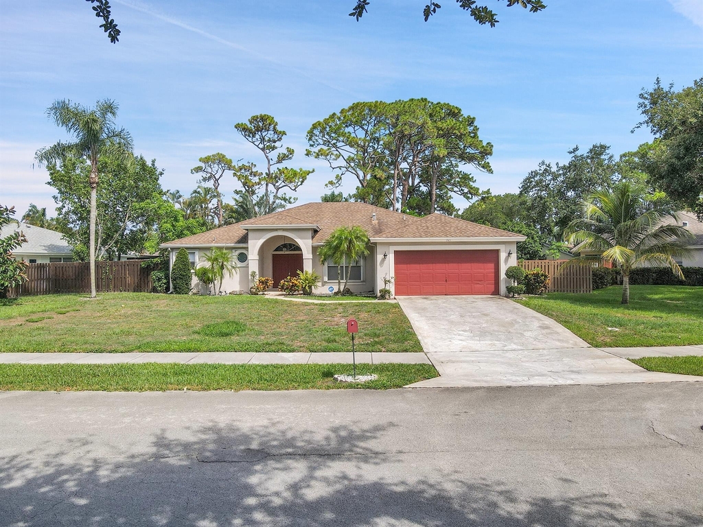 945 Sunflower Avenue - Photo 35
