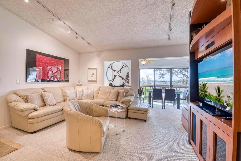 1111 Duncan Circle - Photo 1