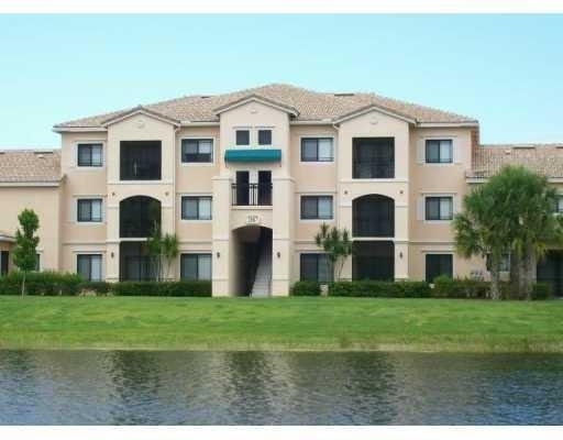 2728 Anzio 105 Court - Photo 6