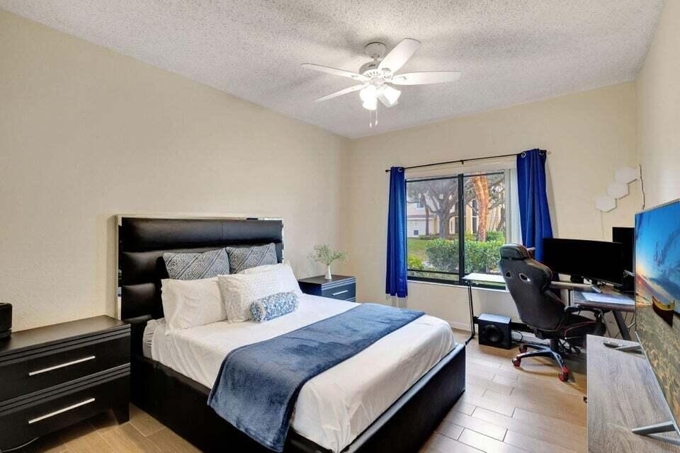 2728 Anzio 105 Court - Photo 24