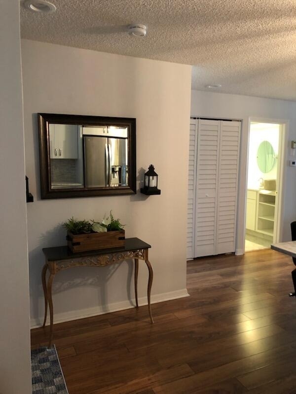 6021 Se Landing Way Bldg 2 Unit #2 - Photo 18