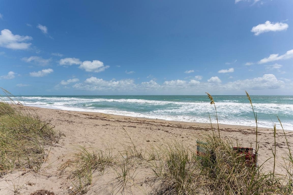 2571 Ne Ocean Boulevard - Photo 25