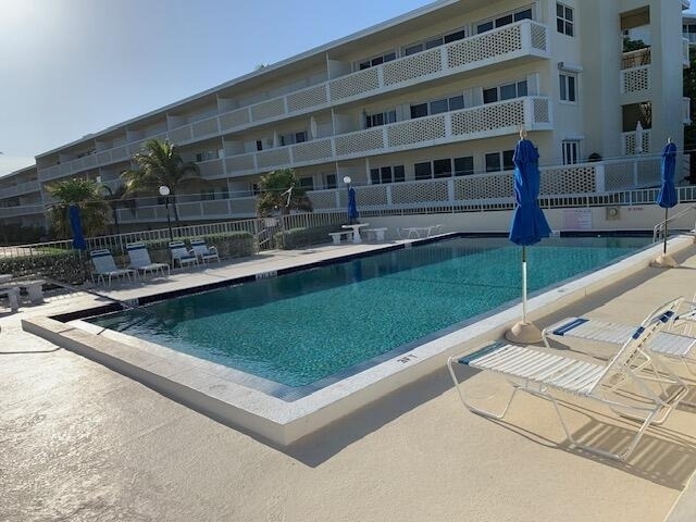 2565 S Ocean 2060 Boulevard - Photo 4