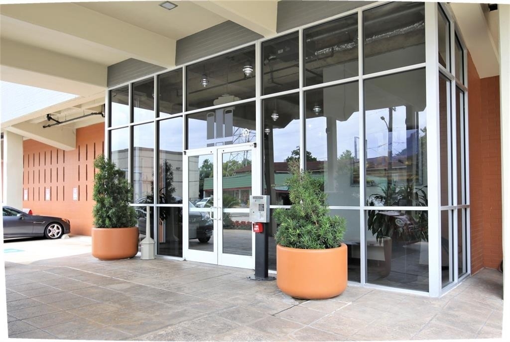 230 W Alabama - Photo 17