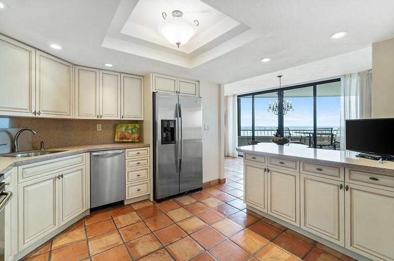 5070 N Ocean Drive - Photo 6