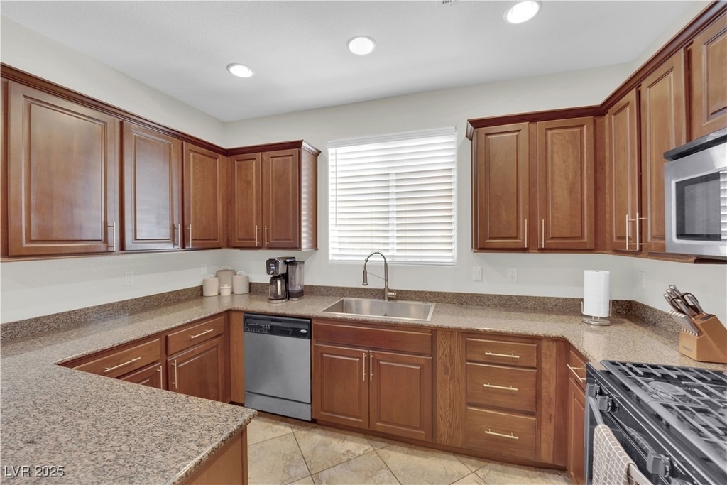 1525 Spiced Wine Avenue - Photo 9