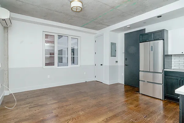 31-19 37th Street - Photo 5