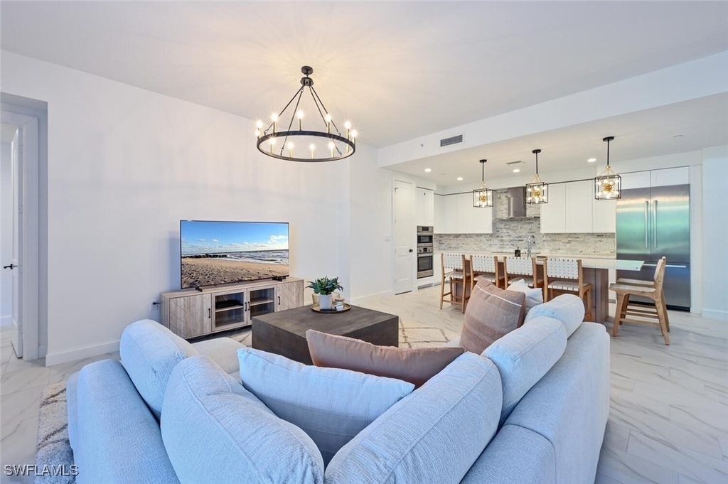 1115 Central Avenue - Photo 3