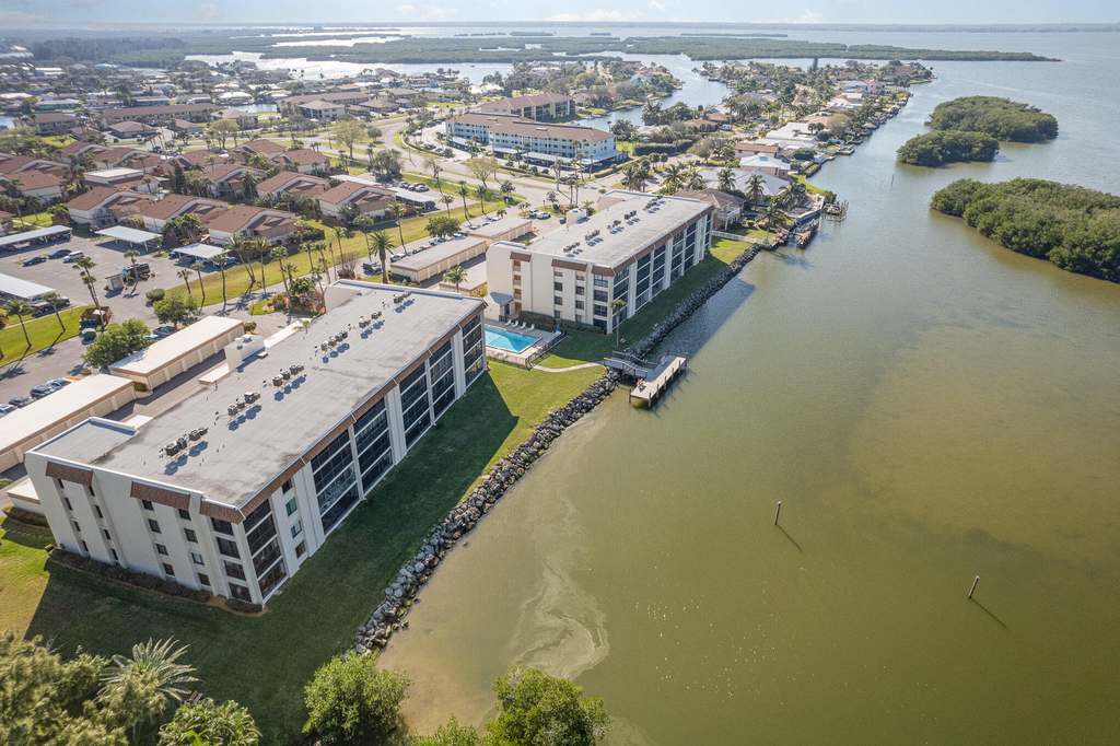200 S Banana River Boulevard - Photo 29